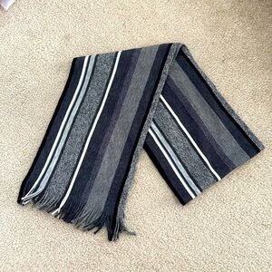 HUGO BOSS men’s scarf
